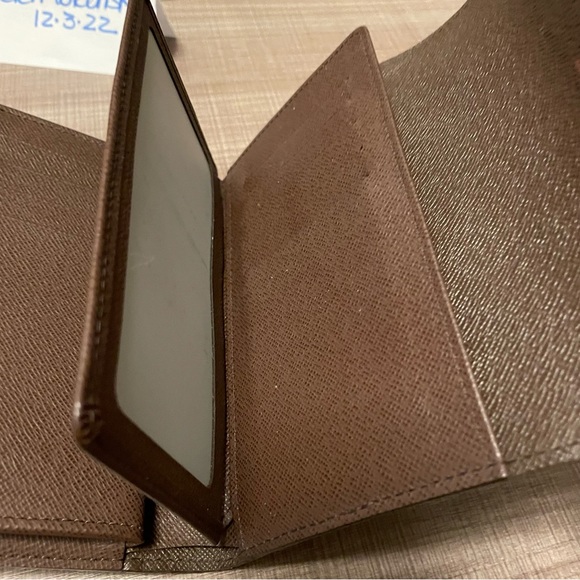 Authentic LV Alexander wallet in EUC - Picture 5 of 6